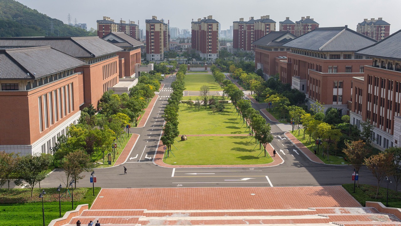 浙江中医药大学药学院